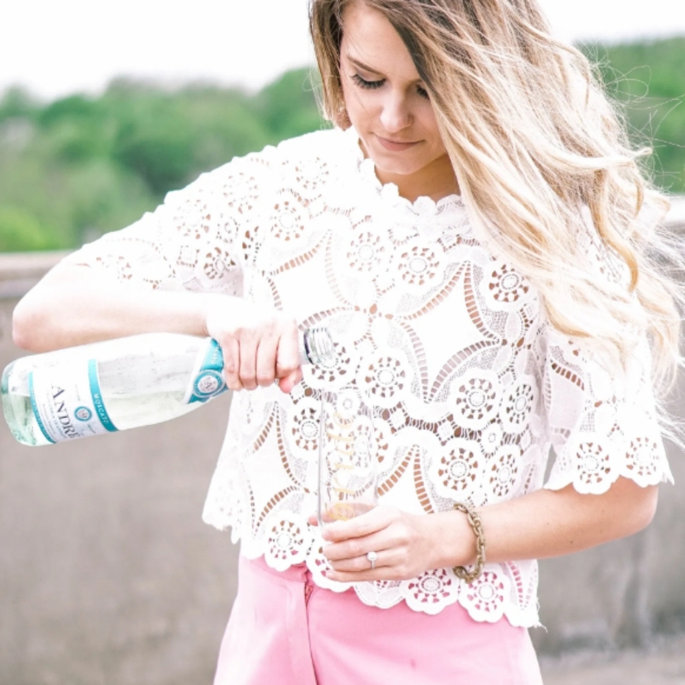 New Crochet Embroidered Lace top - Picture 6 of 8